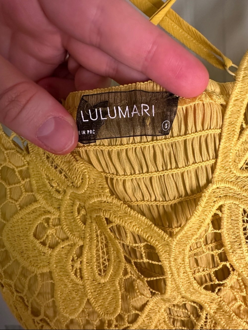 Lulumari Yellow Crocheted Lace Tank Top Size Small - Picture 2 of 10
